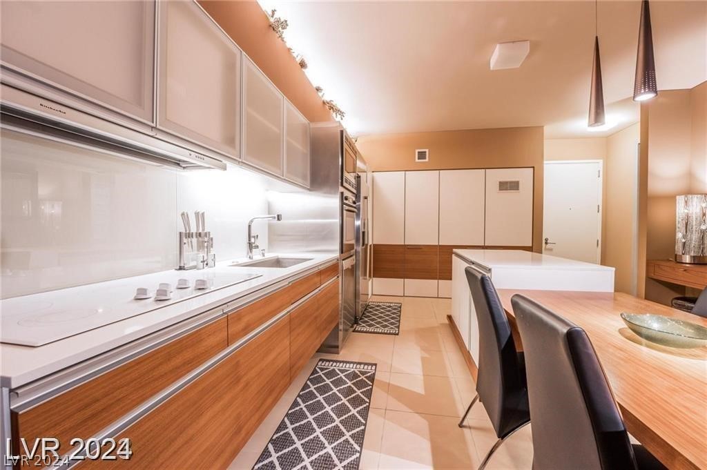 3726 Las Vegas Boulevard 2403