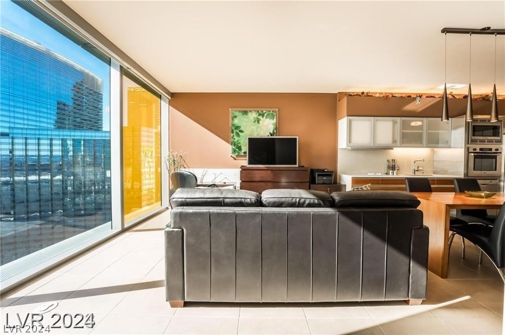 3726 Las Vegas Boulevard 2403