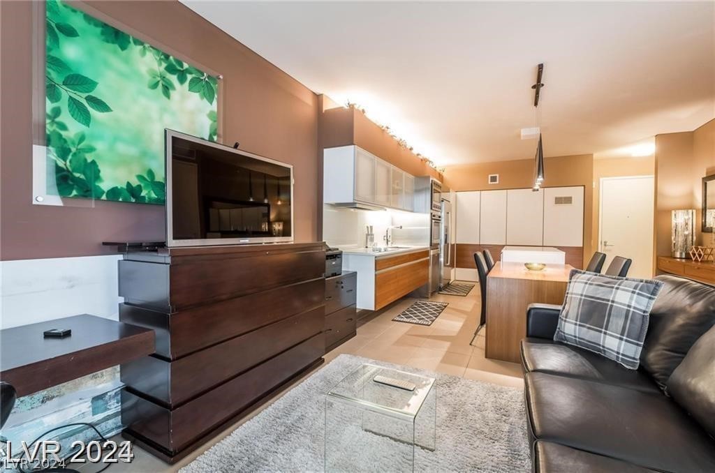 3726 Las Vegas Boulevard 2403