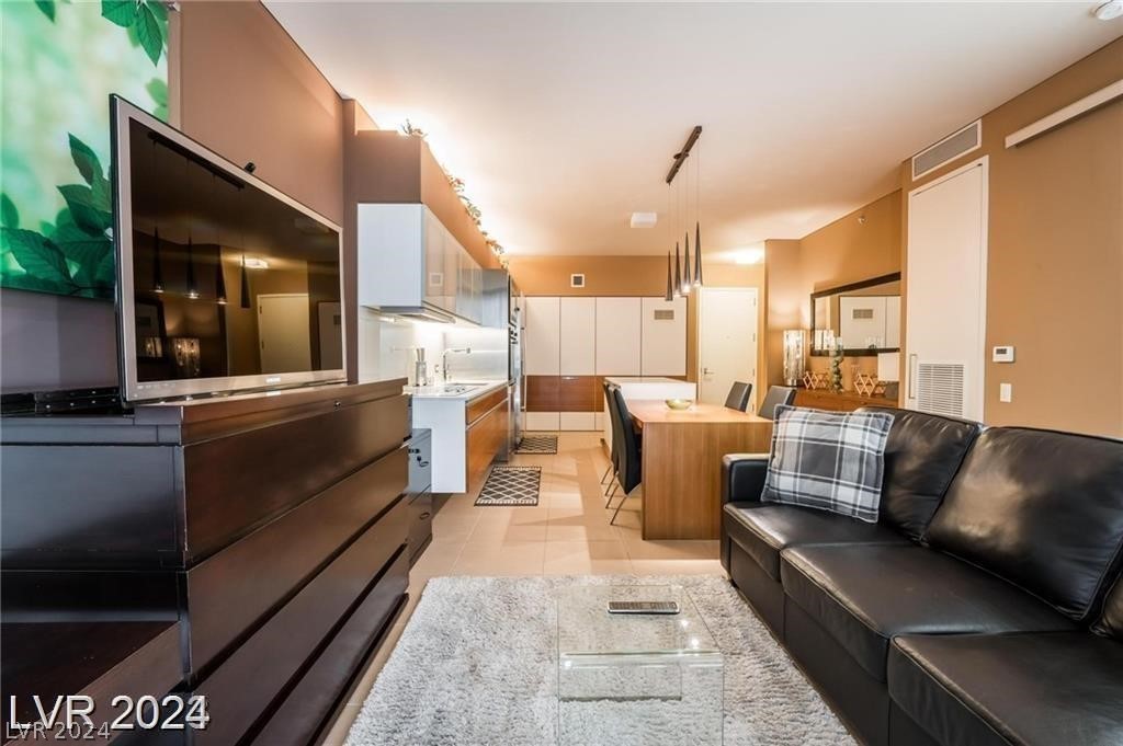 3726 Las Vegas Boulevard 2403