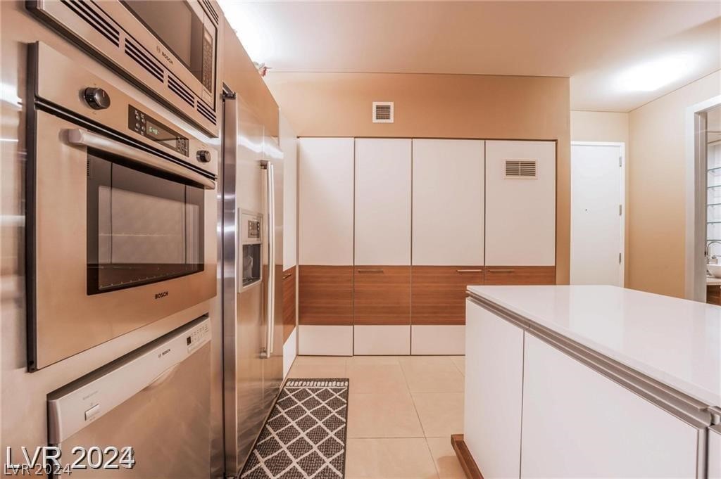 3726 Las Vegas Boulevard 2403