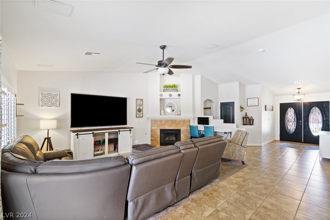 6232 Little Elm Street