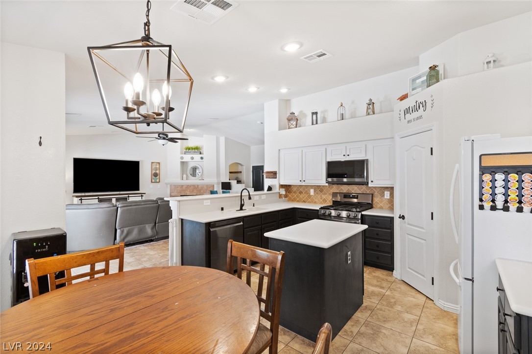 6232 Little Elm Street