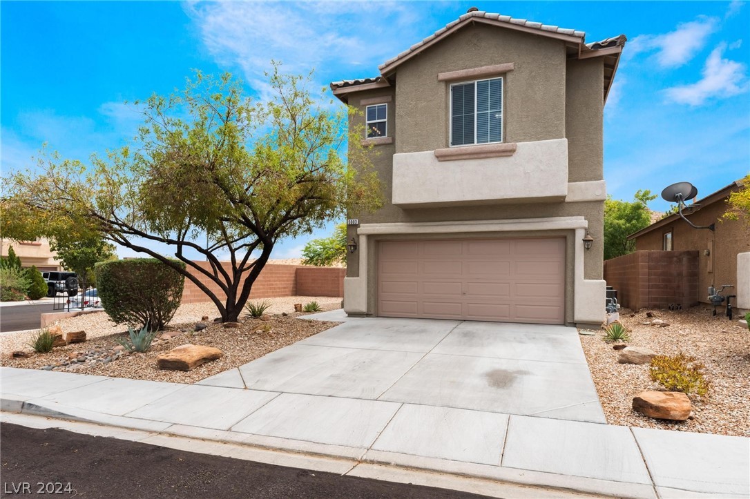 5003 Echo Shire Avenue