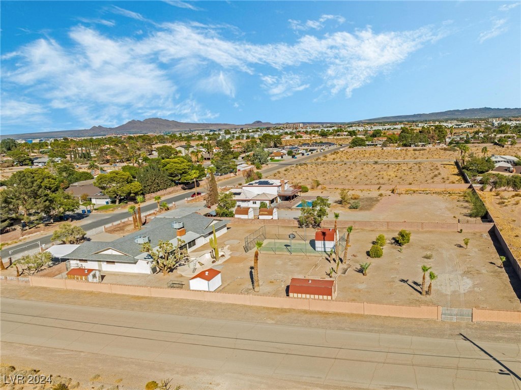 4085 West Maulding Avenue