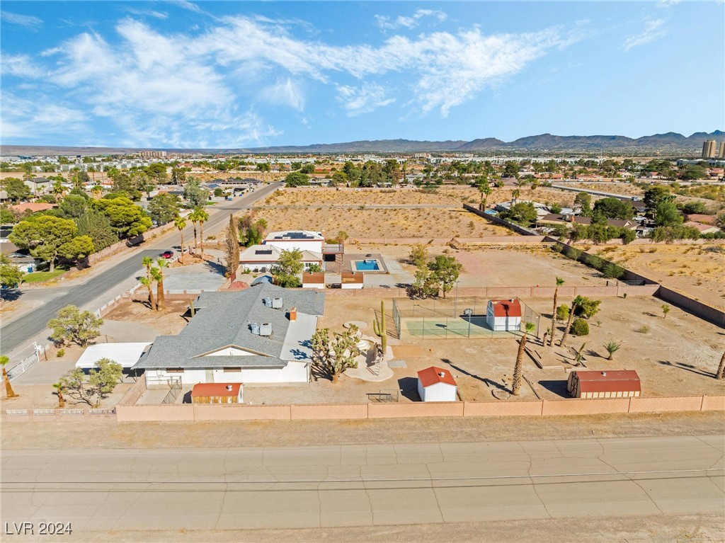 4085 West Maulding Avenue