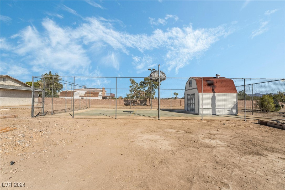 4085 West Maulding Avenue