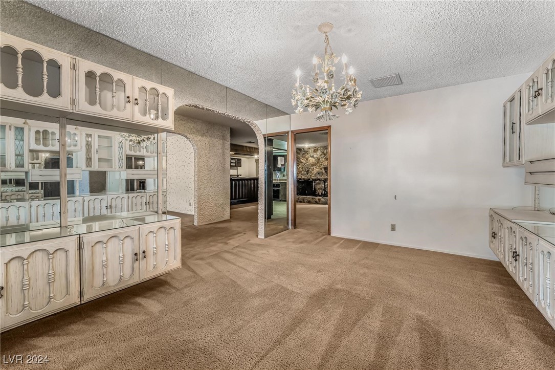 4085 West Maulding Avenue