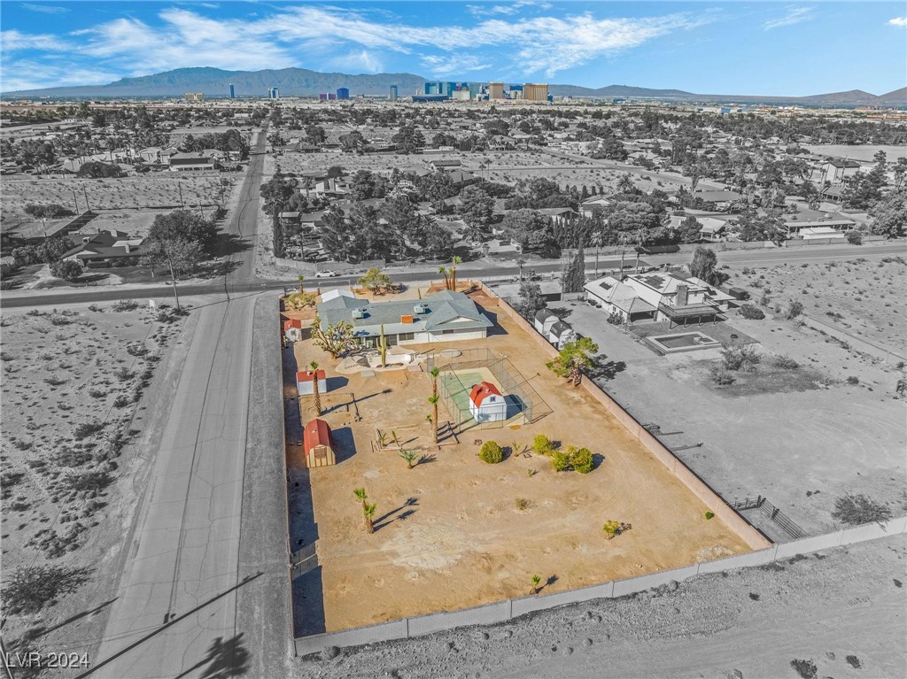 4085 West Maulding Avenue