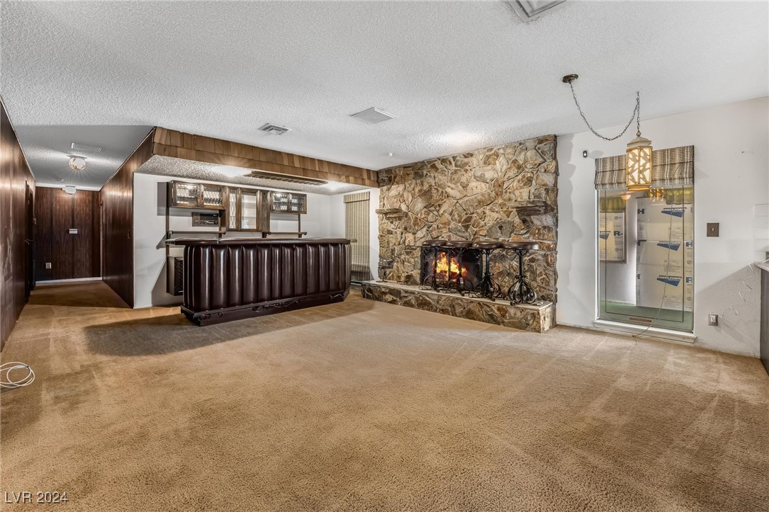 4085 West Maulding Avenue