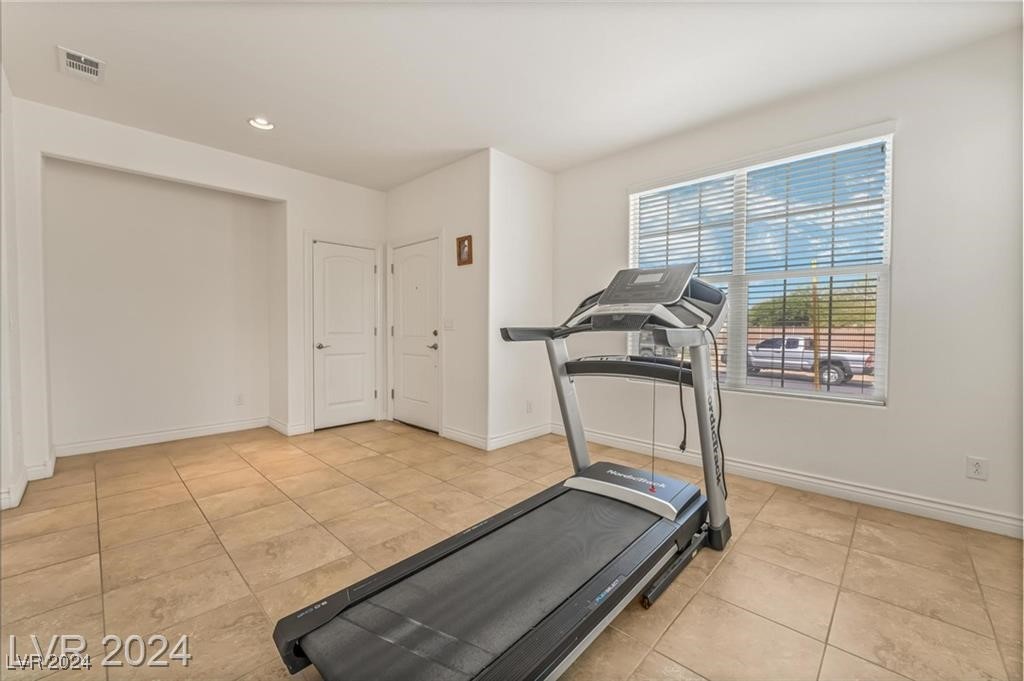 7497 Roman Huff Street