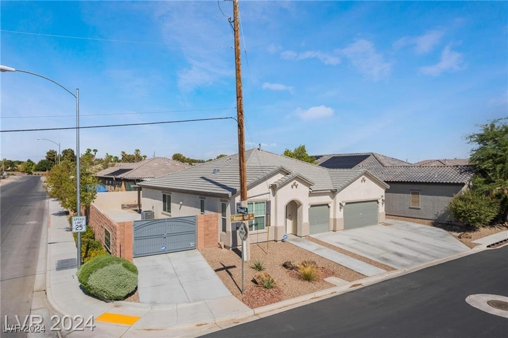 7497 Roman Huff Street