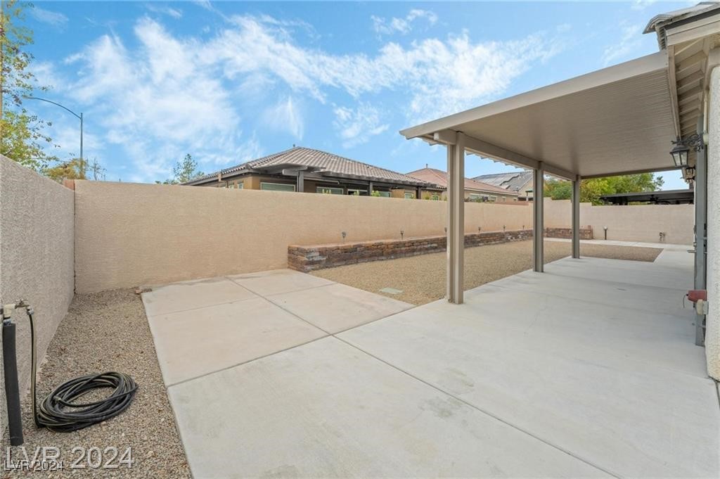 7497 Roman Huff Street