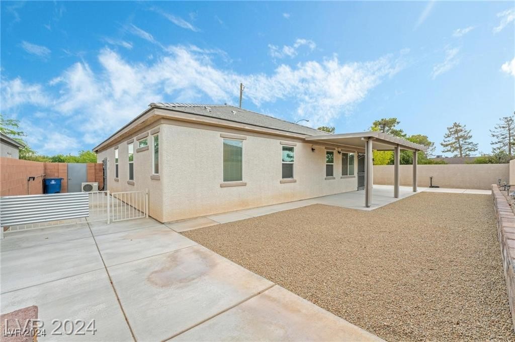 7497 Roman Huff Street