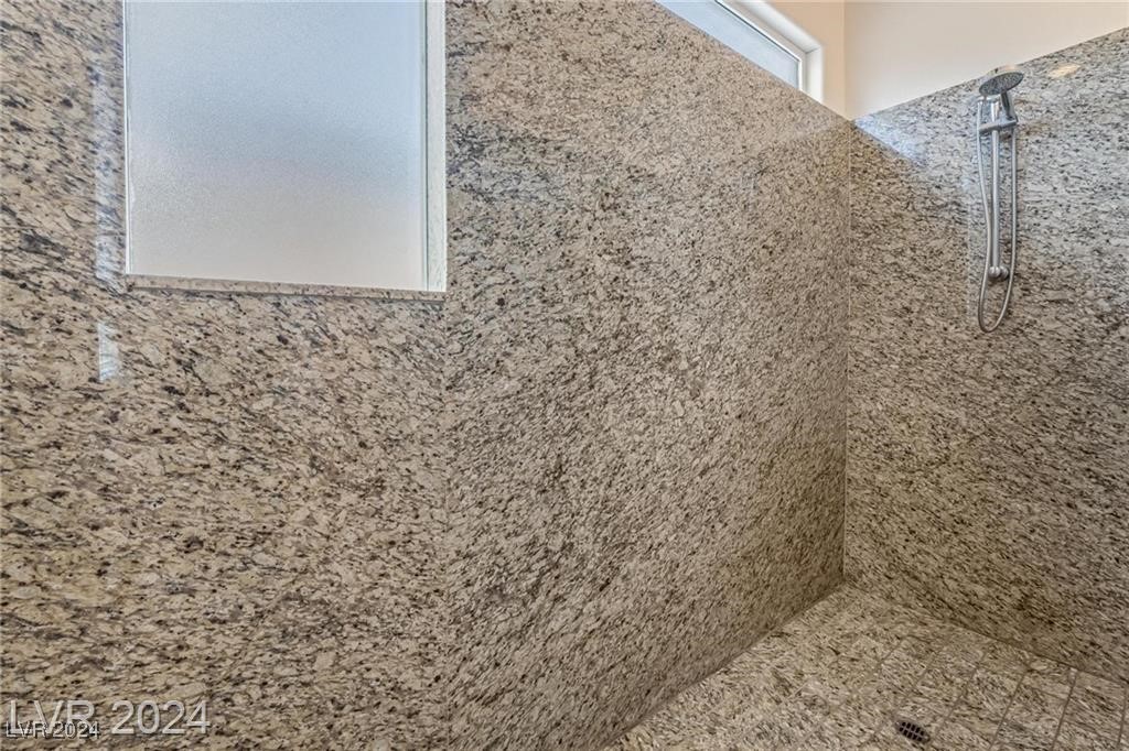 7497 Roman Huff Street