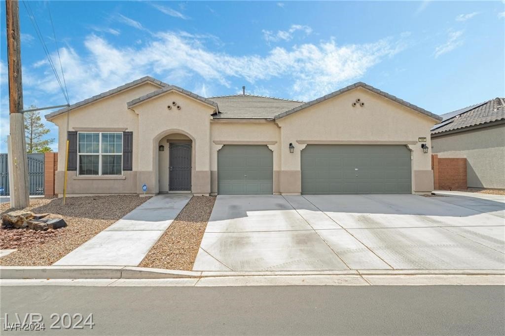 7497 Roman Huff Street