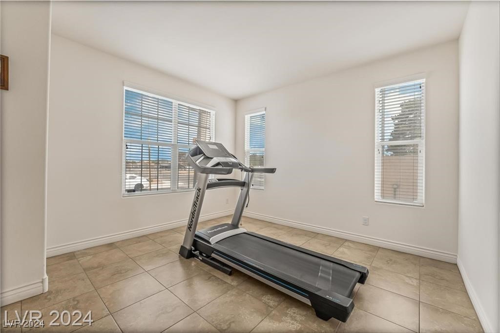 7497 Roman Huff Street