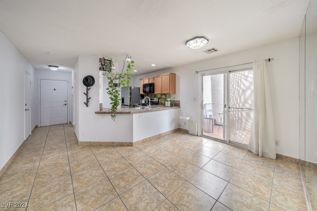 9962 Keephills Street