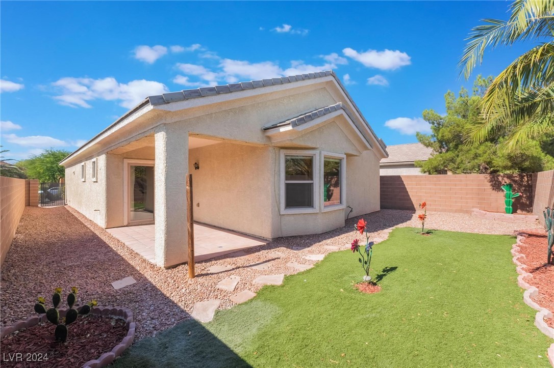 6724 Divers Loons Street