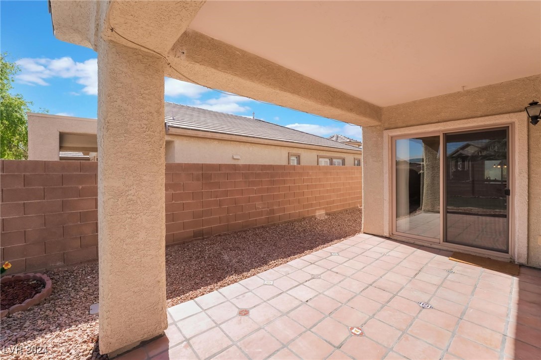 6724 Divers Loons Street