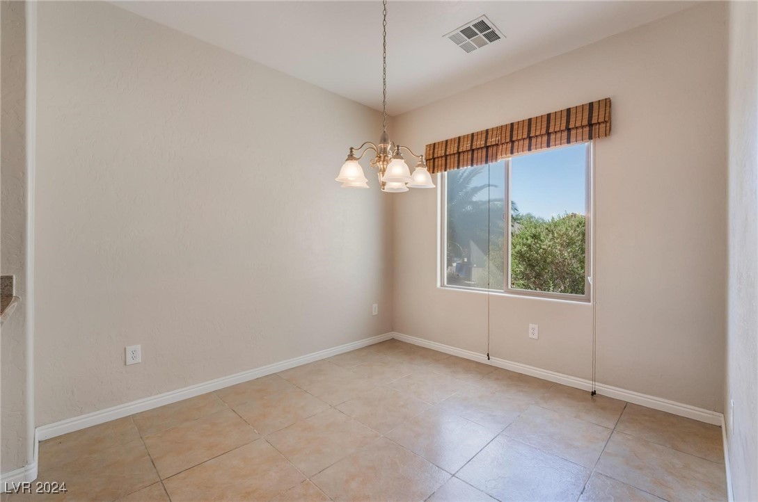 6724 Divers Loons Street