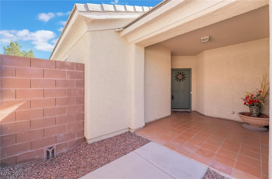 6724 Divers Loons Street