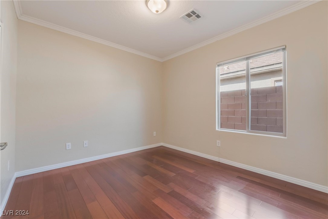 6724 Divers Loons Street