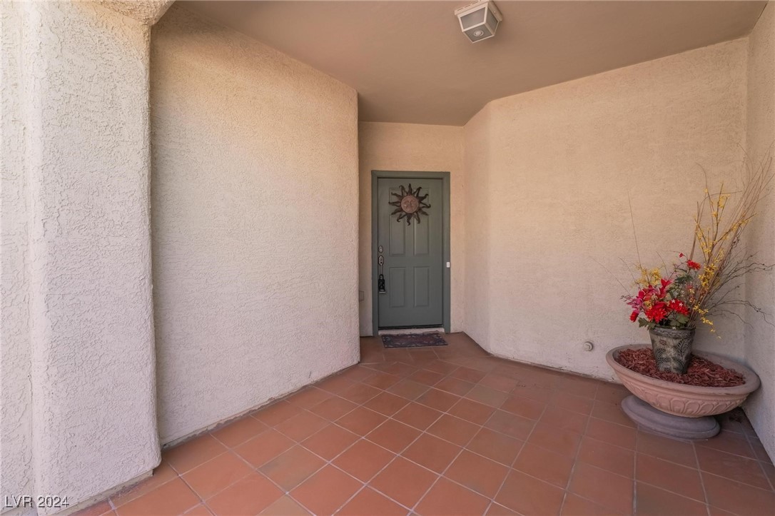 6724 Divers Loons Street