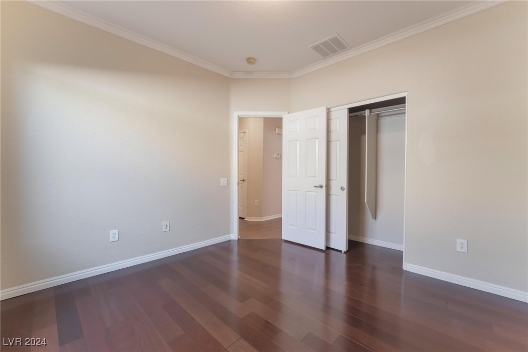 6724 Divers Loons Street