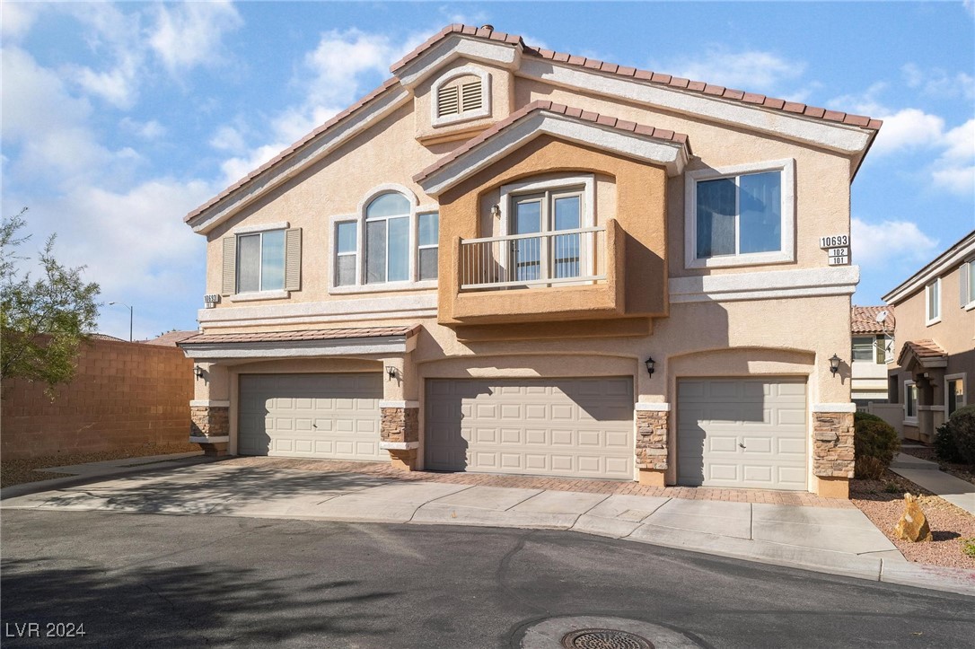 10693 Petricola Street 102