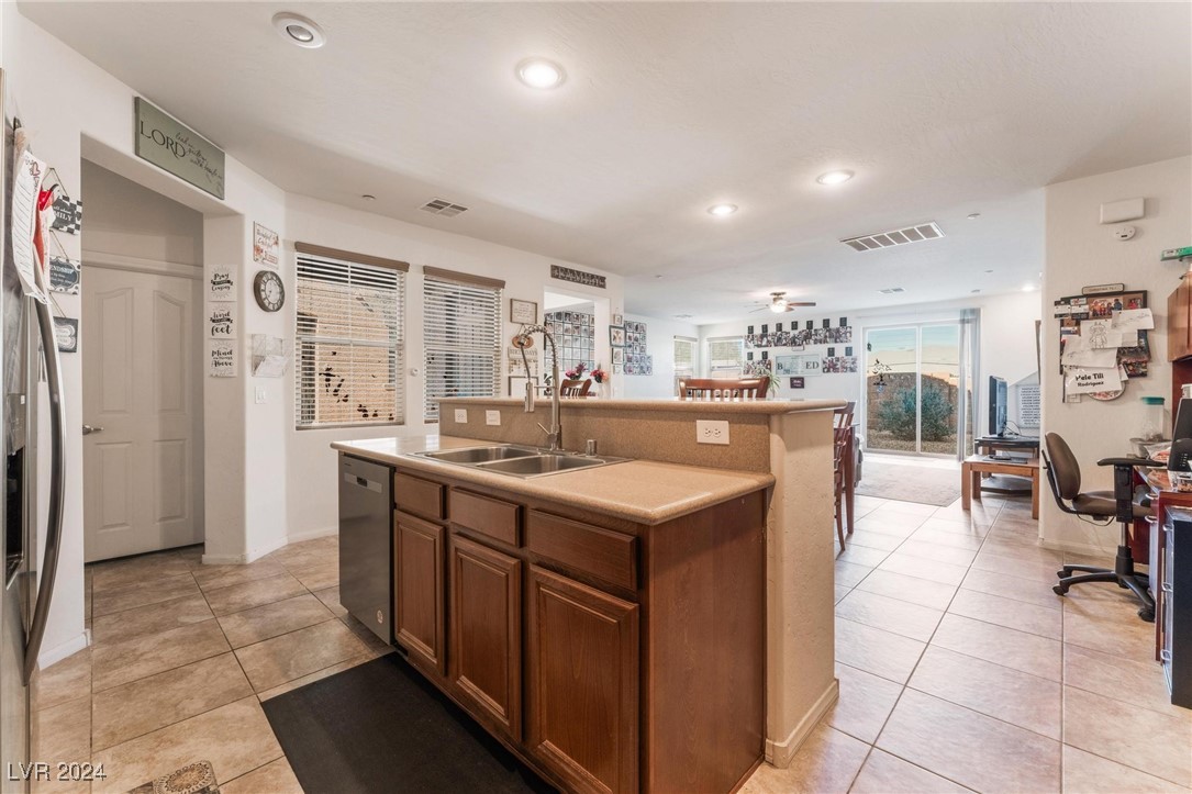 310 Clarence House Avenue 102