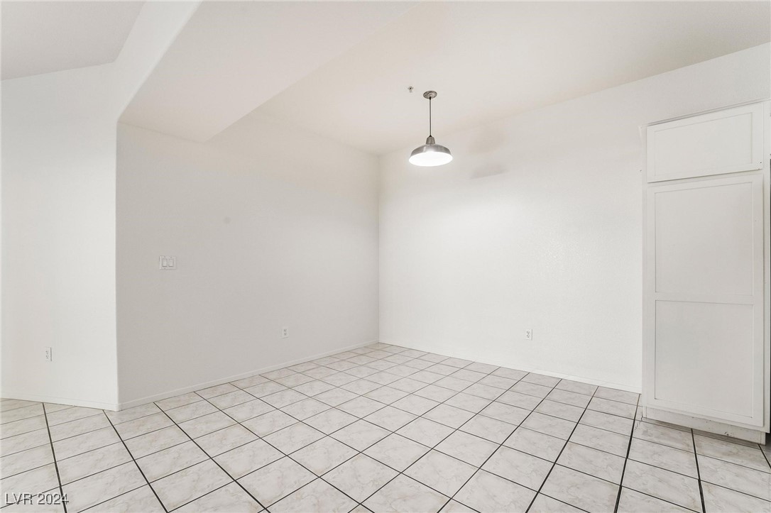 2291 West Horizon Ridge Parkway 5129