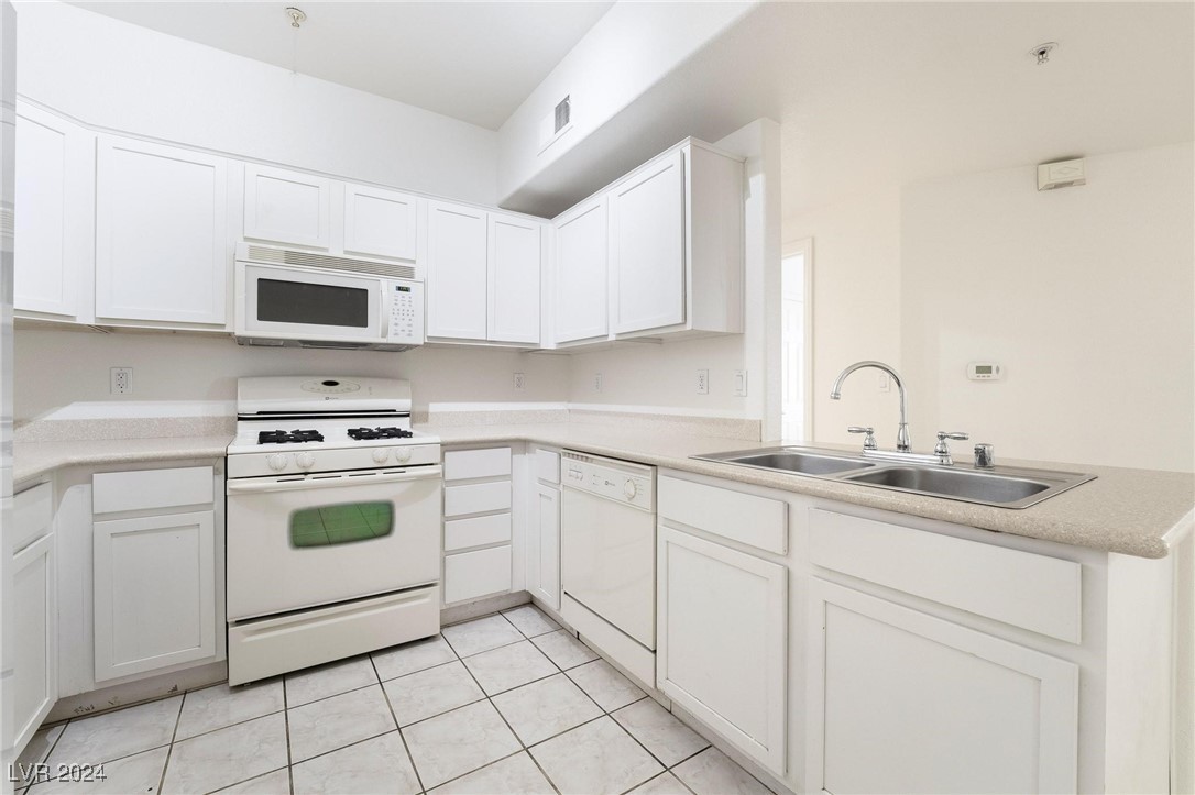 2291 West Horizon Ridge Parkway 5129