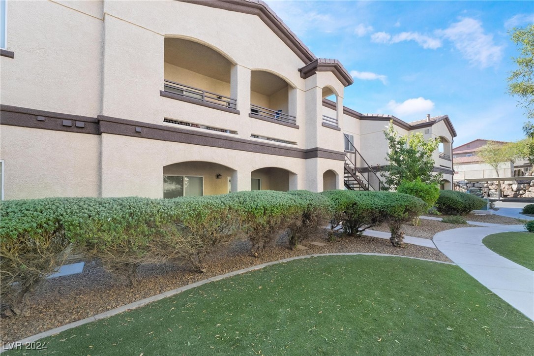 2291 West Horizon Ridge Parkway 5129