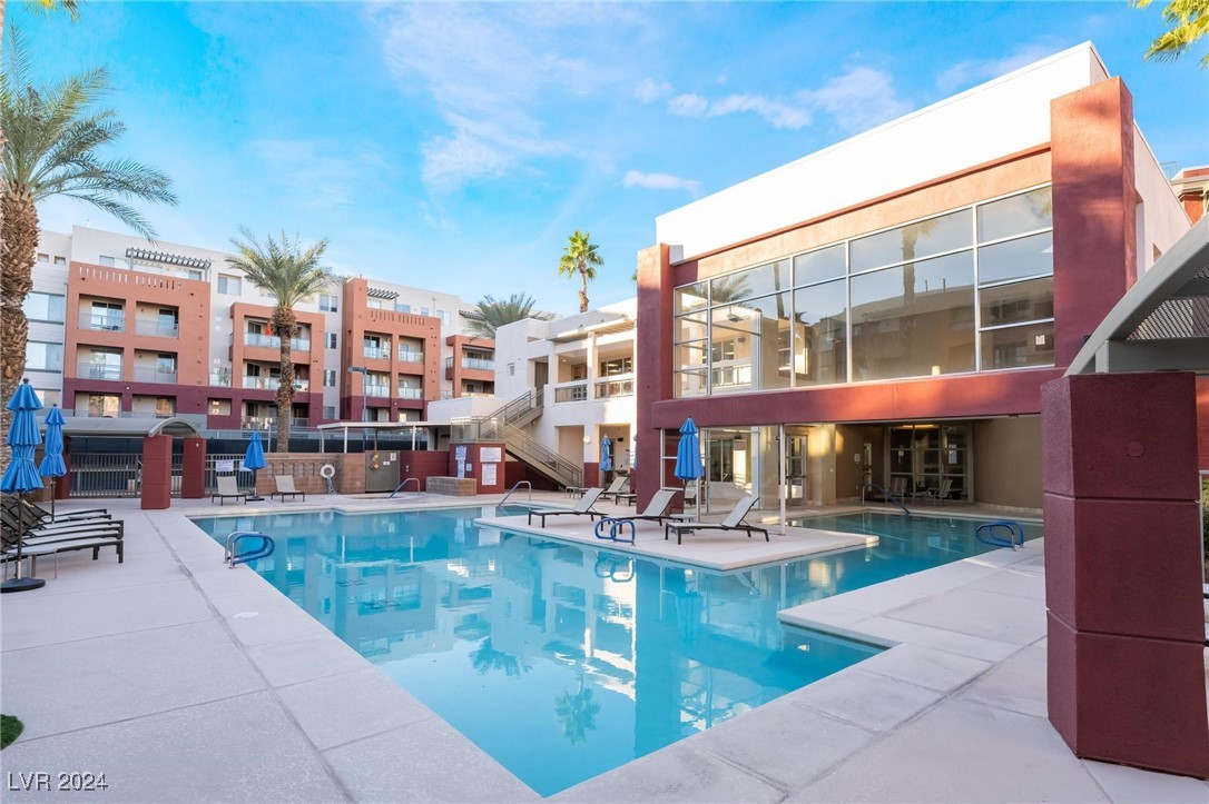 83 East Agate Avenue 201