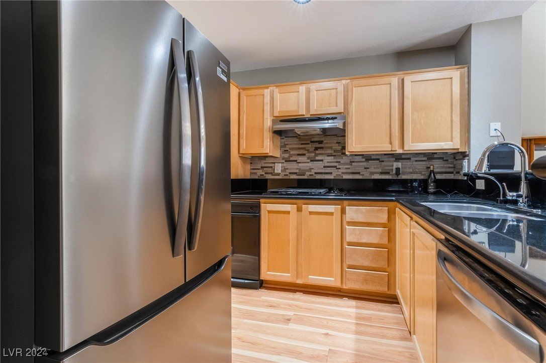 83 East Agate Avenue 201