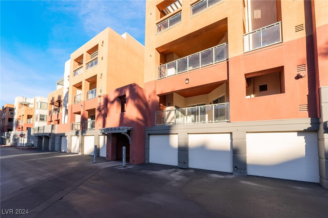 83 East Agate Avenue 201