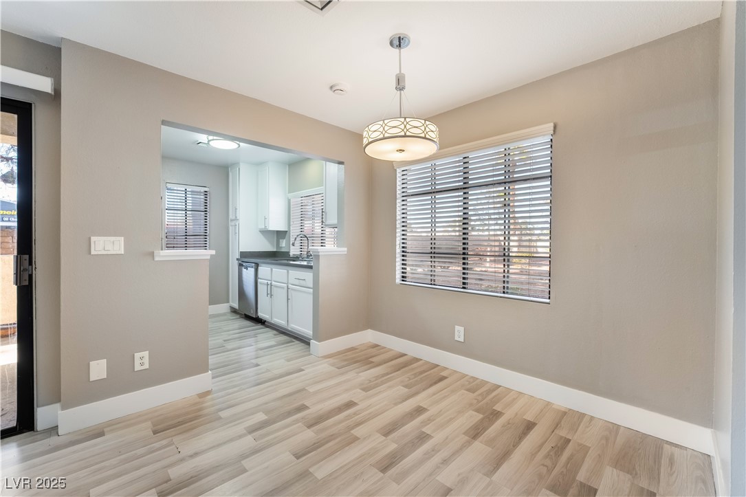 4890 Nara Vista Way 102