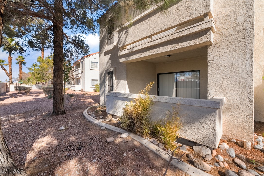 4890 Nara Vista Way 102