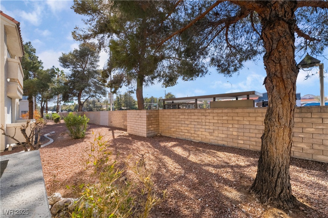 4890 Nara Vista Way 102