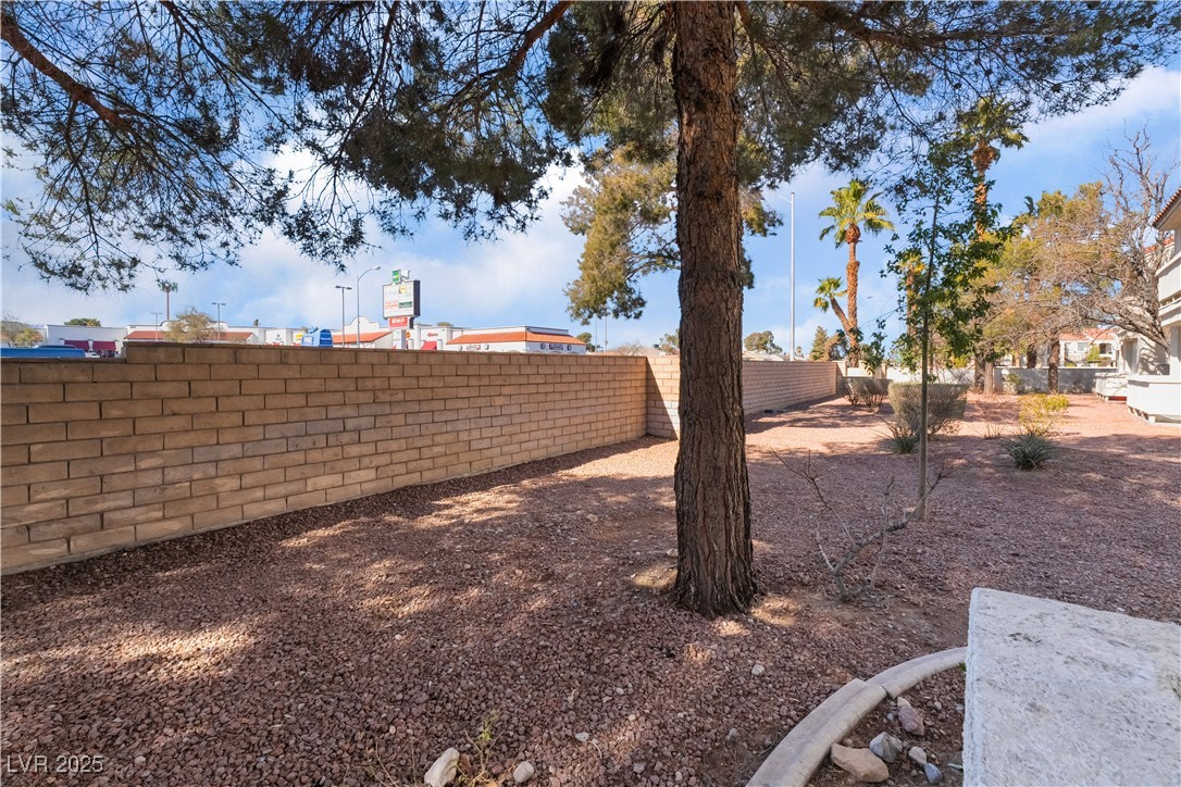 4890 Nara Vista Way 102