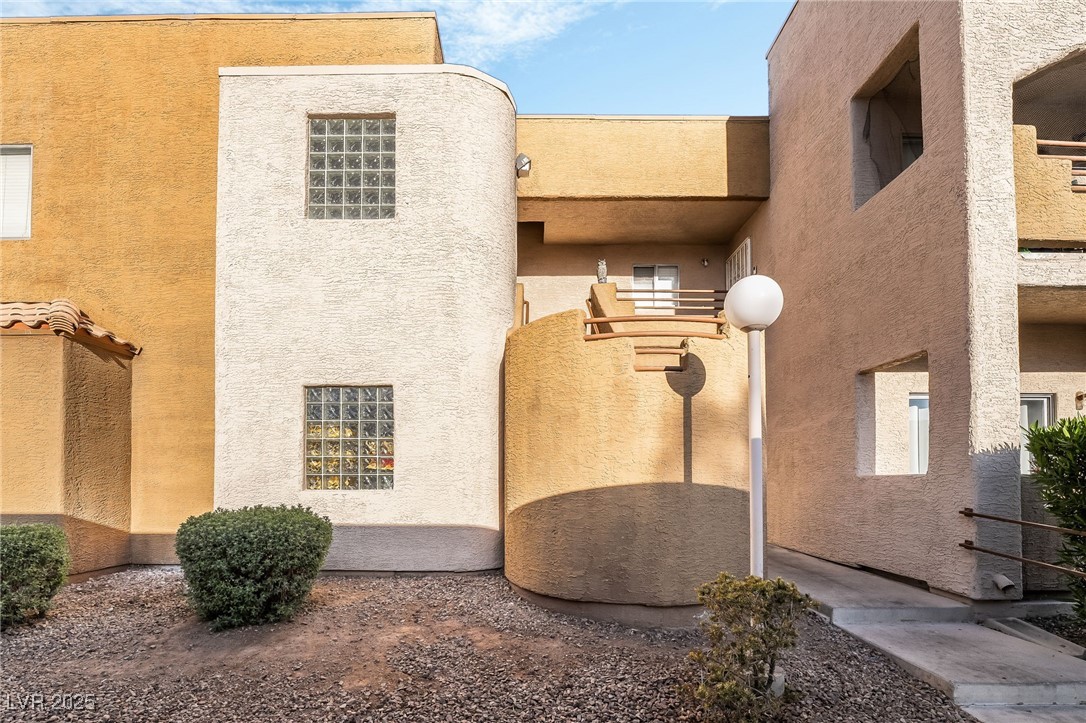 6857 Tamarus Street 202