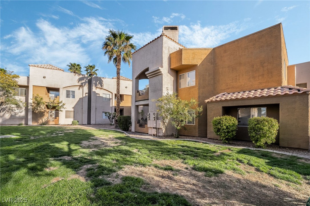 6857 Tamarus Street 202