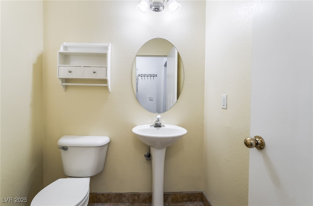 9962 Keephills Street