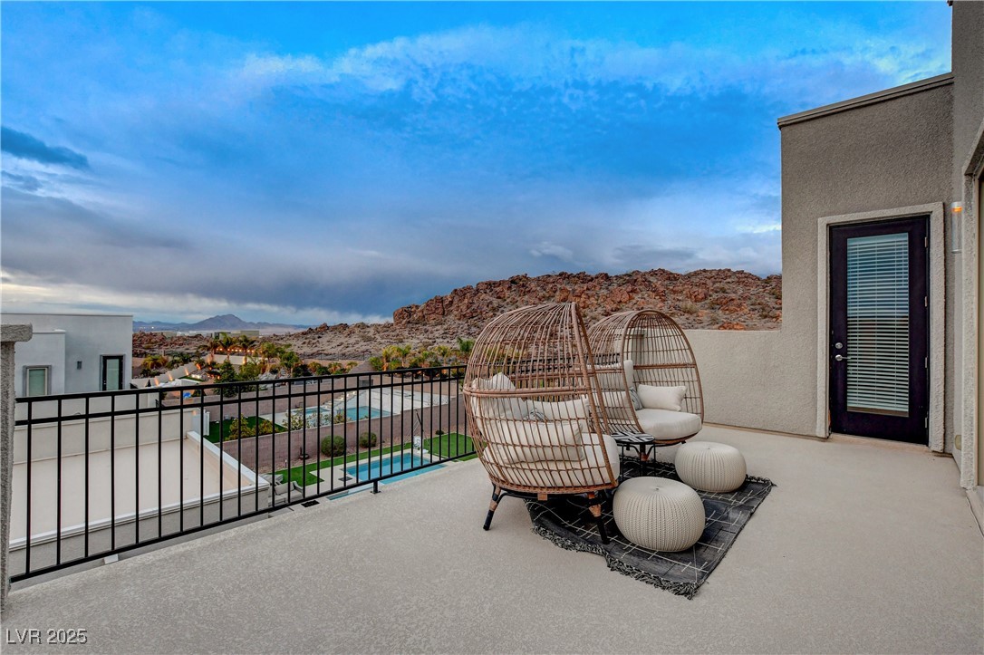 746 Horizon Canyon Drive