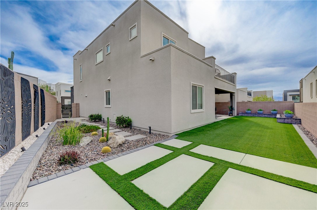 746 Horizon Canyon Drive