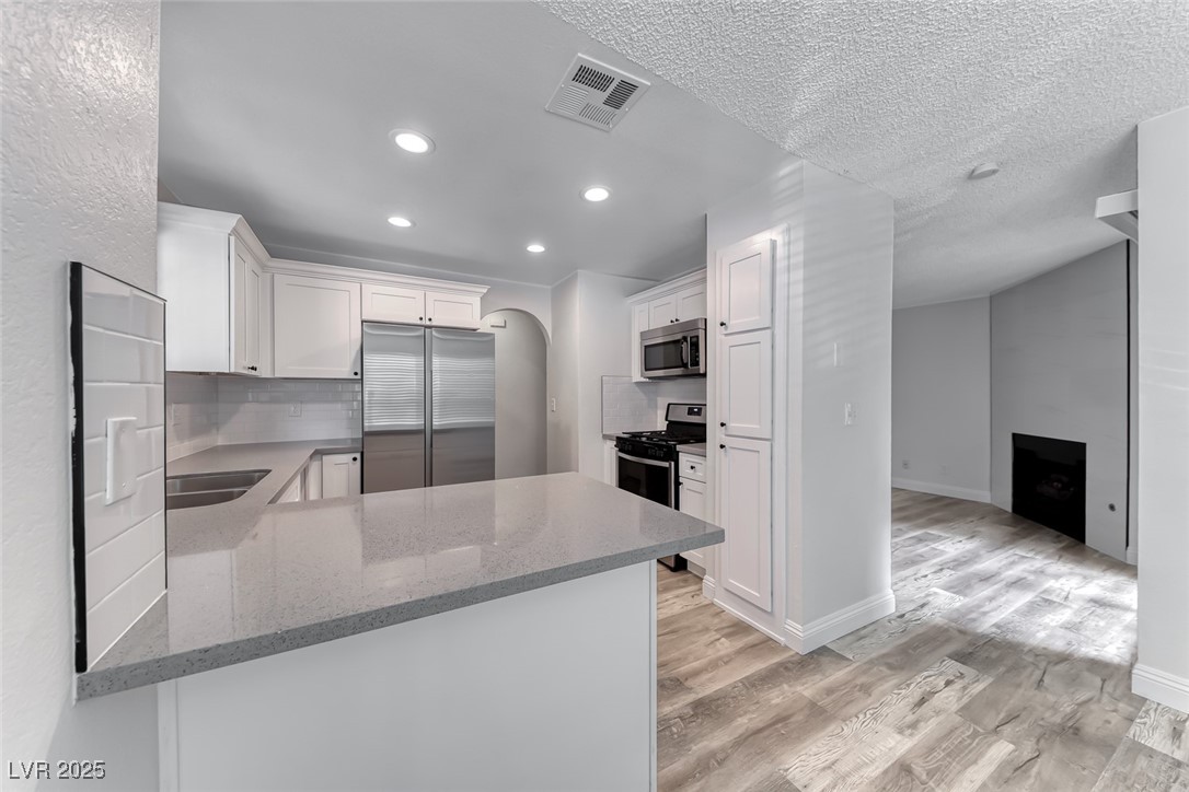 2200 South Fort Apache Road 2209