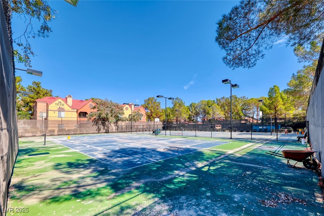 2200 South Fort Apache Road 2209