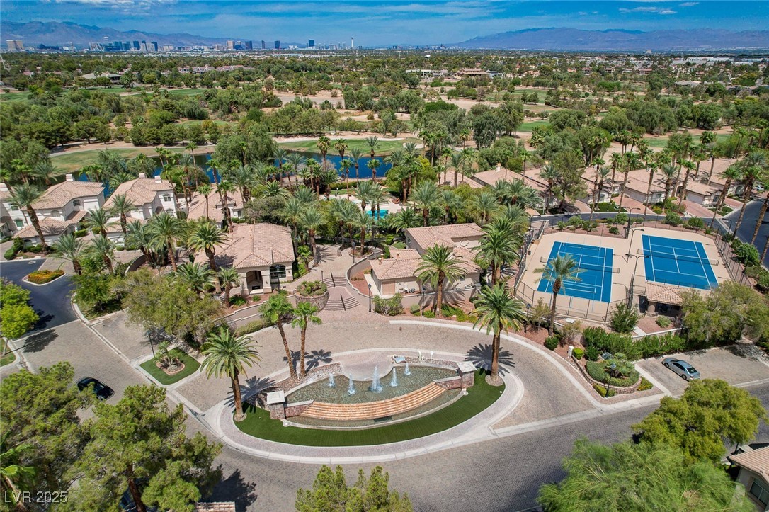 2050 West Warm Springs Road 4023