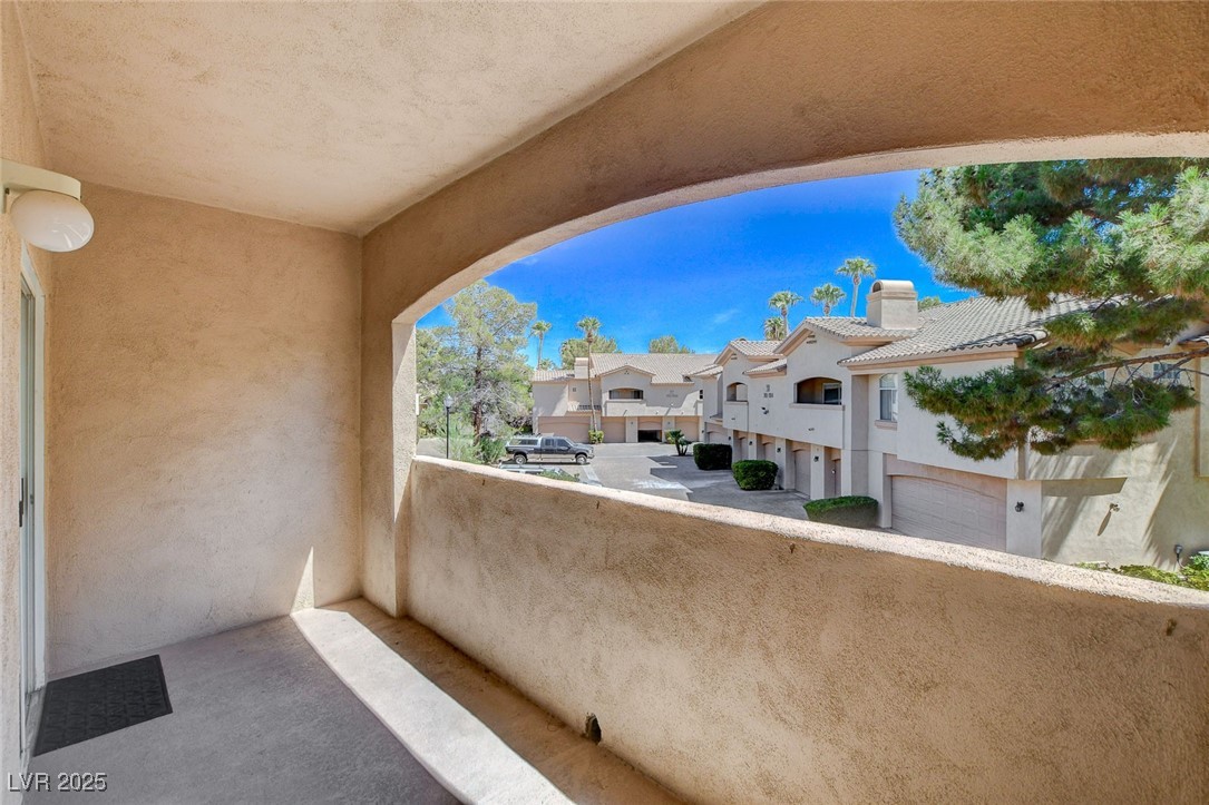 2050 West Warm Springs Road 4023